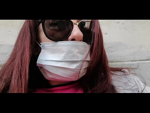 ❤️ تنتقم نيكوليتا من جارتها وتتبول في مرآبه (الحجر الصحي الإيطالي الخاص بكوفيد 19) الفيديو الإباحية